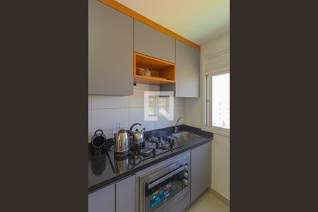 Apartamento à venda com 45m², 2 quartos e 1 vaga Apartamento à venda com 45m², 2 quartos e 1 vagaCozinha e Área de Serviço
