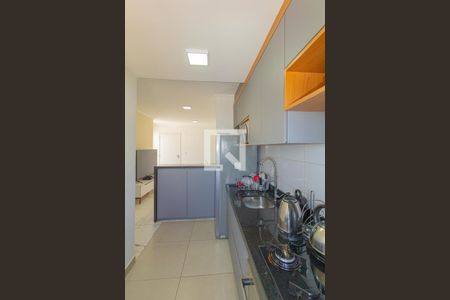 Apartamento à venda com 45m², 2 quartos e 1 vaga Apartamento à venda com 45m², 2 quartos e 1 vagaCozinha e Área de Serviço