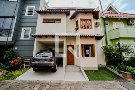 Casa de condomínio à venda com 170m², 3 quartos e 1 vagaFachada da casa