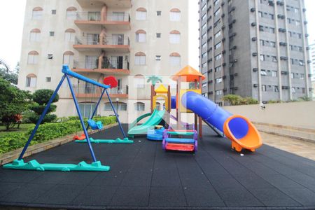 Apartamento à venda com 71m², 2 quartos e 1 vagaÁrea Comum