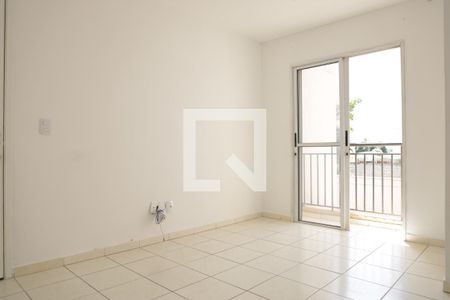 Sala de apartamento para alugar com 2 quartos, 51m² em Setor Garavelo, Goiânia