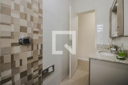 Apartamento à venda com 96m², 3 quartos e 2 vagasBanheiro Social