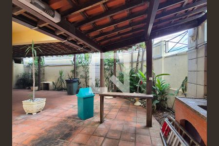 Casa de condomínio à venda com 150m², 3 quartos e 2 vagas Casa de condomínio à venda com 150m², 3 quartos e 2 vagasárea comum