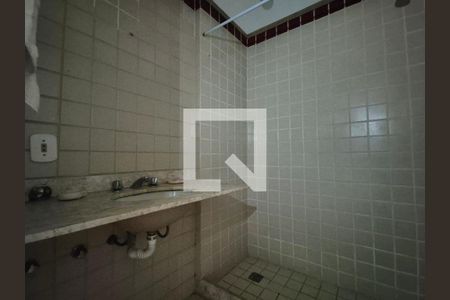 Casa de condomínio à venda com 150m², 3 quartos e 2 vagas Casa de condomínio à venda com 150m², 3 quartos e 2 vagasBanheiro sosial