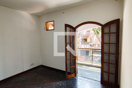 Casa à venda com 300m², 3 quartos e 4 vagas Casa à venda com 300m², 3 quartos e 4 vagasquarto 1 suite master