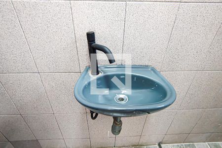 Casa à venda com 300m², 3 quartos e 4 vagas Casa à venda com 300m², 3 quartos e 4 vagasBanheiro de Serviço