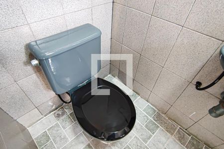 Casa à venda com 300m², 3 quartos e 4 vagas Casa à venda com 300m², 3 quartos e 4 vagasBanheiro de Serviço