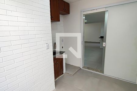 Casa à venda com 300m², 3 quartos e 4 vagas Casa à venda com 300m², 3 quartos e 4 vagasÁrea de Serviço