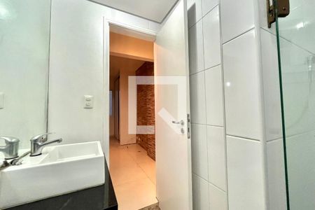 Apartamento para alugar com 83m², 4 quartos e 2 vagas Apartamento para alugar com 83m², 4 quartos e 2 vagasBanheiro Social