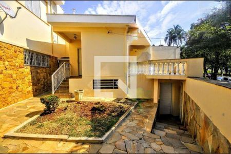 Casa à venda com 225m², 4 quartos e 4 vagas