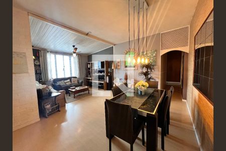 Sala de apartamento à venda com 4 quartos, 109m² em Taquara, Rio de Janeiro