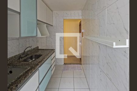 Apartamento à venda com 49m², 2 quartos e 1 vaga Apartamento à venda com 49m², 2 quartos e 1 vagaCozinha