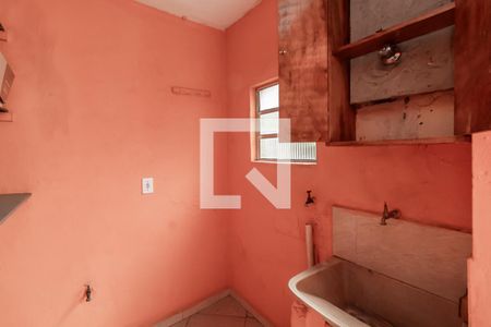 Casa à venda com 223m², 2 quartos e 2 vagasÁrea de Serviço