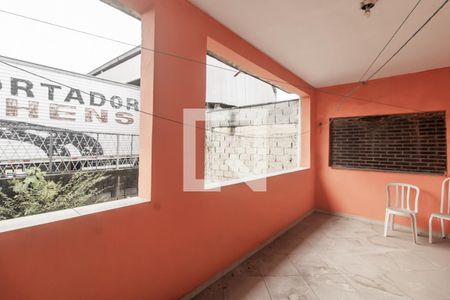 Casa à venda com 223m², 2 quartos e 2 vagasÁrea de Serviço