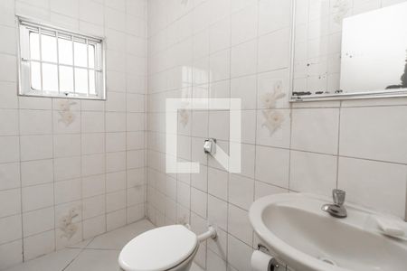 Casa à venda com 223m², 2 quartos e 2 vagasBanheiro