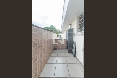 Casa à venda com 240m², 3 quartos e 3 vagas Casa à venda com 240m², 3 quartos e 3 vagasSacada da Suíte