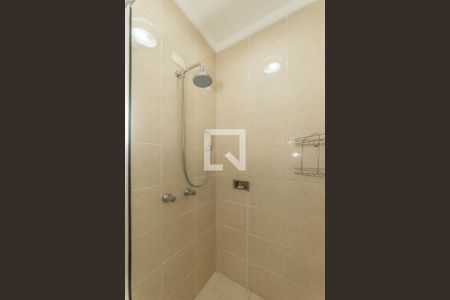 Casa à venda com 240m², 3 quartos e 3 vagas Casa à venda com 240m², 3 quartos e 3 vagasBanheiro Social