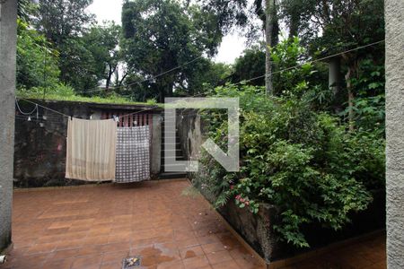 Casa para alugar com 390m², 3 quartos e 2 vagas Casa para alugar com 390m², 3 quartos e 2 vagasQuintal