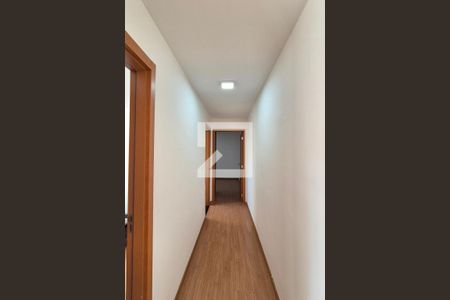 Corredor  de apartamento para alugar com 2 quartos, 47m² em Jardim Nova Europa, Campinas