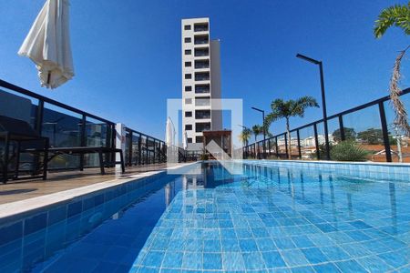 Apartamento à venda com 33m², 1 quarto e 1 vaga Apartamento à venda com 33m², 1 quarto e 1 vagaÁrea comum - Piscina