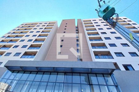 Apartamento à venda com 33m², 1 quarto e 1 vaga Apartamento à venda com 33m², 1 quarto e 1 vagaFachada do Prédio