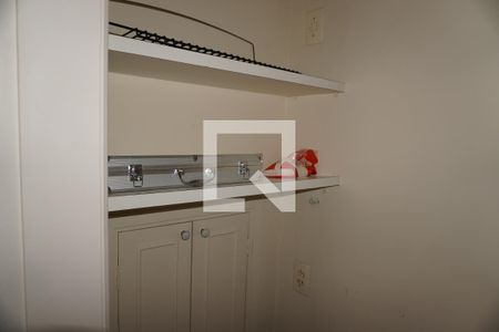 Apartamento à venda com 578m², 5 quartos e 2 vagasDepósito