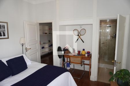 Apartamento à venda com 578m², 5 quartos e 2 vagasQuarto 2