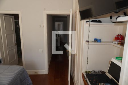 Apartamento à venda com 578m², 5 quartos e 2 vagasQuarto 4