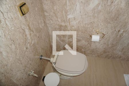 Apartamento à venda com 578m², 5 quartos e 2 vagasBanheiro do Quarto 2