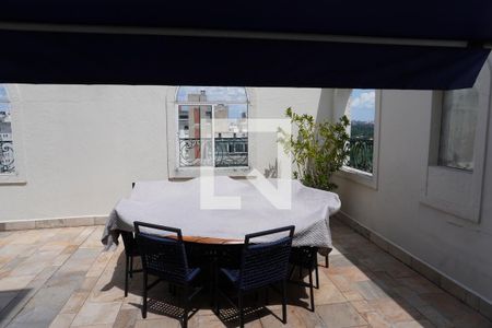 Apartamento à venda com 578m², 5 quartos e 2 vagasÁrea Externa 2