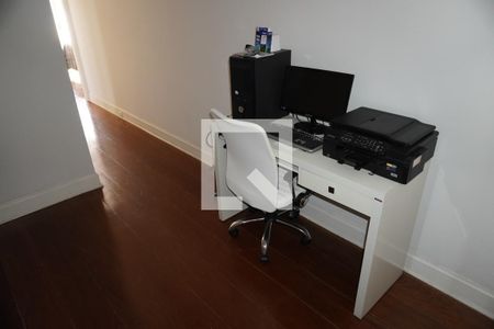 Apartamento à venda com 578m², 5 quartos e 2 vagasCorredor dos Quartos - Escritório