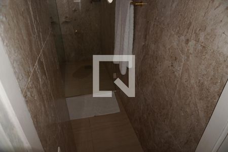 Apartamento à venda com 578m², 5 quartos e 2 vagasBanheiro do Quarto 2