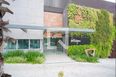 Apartamento à venda com 115m², 2 quartos e 2 vagasFachada e Portaria