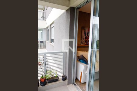 Apartamento à venda com 62m², 2 quartos e 1 vaga Apartamento à venda com 62m², 2 quartos e 1 vagaSacada