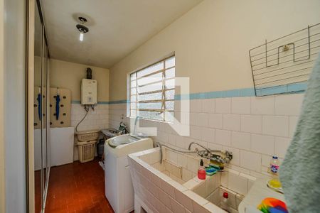 Casa à venda com 172m², 3 quartos e 3 vagas Casa à venda com 172m², 3 quartos e 3 vagasÁrea de Serviço