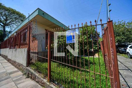 Casa à venda com 172m², 3 quartos e 3 vagas Casa à venda com 172m², 3 quartos e 3 vagasPlaquinha