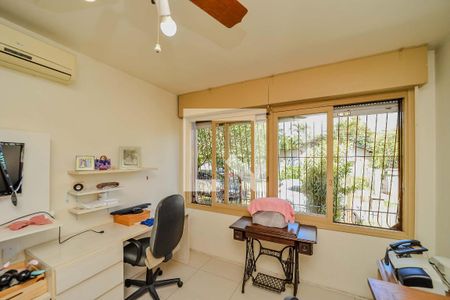 Casa à venda com 172m², 3 quartos e 3 vagas Casa à venda com 172m², 3 quartos e 3 vagasQuarto 2