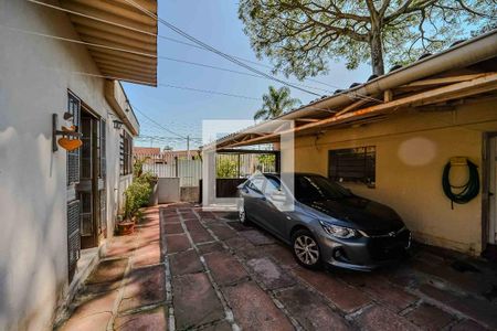 Casa à venda com 172m², 3 quartos e 3 vagas Casa à venda com 172m², 3 quartos e 3 vagasQuintal