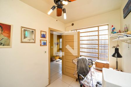 Casa à venda com 172m², 3 quartos e 3 vagas Casa à venda com 172m², 3 quartos e 3 vagasQuarto de Serviço