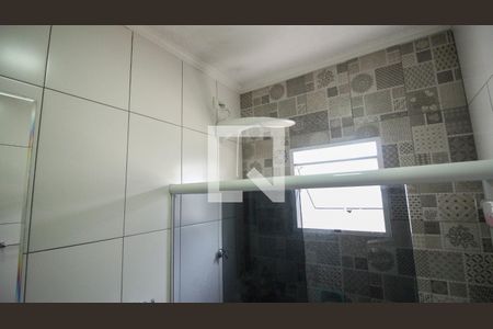 Casa à venda com 250m², 5 quartos e 4 vagas Casa à venda com 250m², 5 quartos e 4 vagasBanheiro