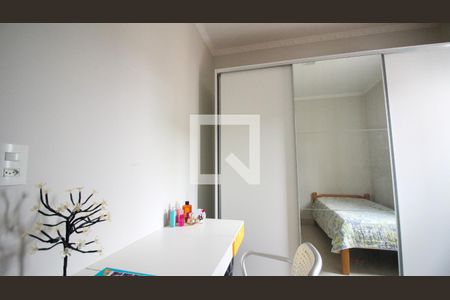 Casa à venda com 250m², 5 quartos e 4 vagas Casa à venda com 250m², 5 quartos e 4 vagasQuarto 2