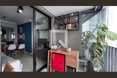 Varanda de apartamento à venda com 2 quartos, 52m² em Pinheiros, São Paulo
