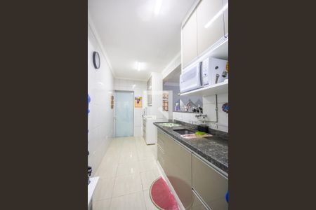 Casa à venda com 238m², 3 quartos e 2 vagas Casa à venda com 238m², 3 quartos e 2 vagasCozinha