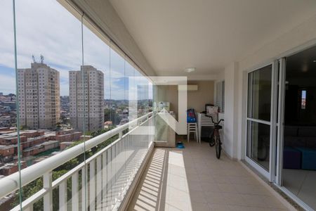 Apartamento à venda com 144m², 3 quartos e 2 vagas Apartamento à venda com 144m², 3 quartos e 2 vagasVaranda gourmet
