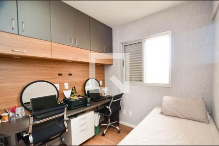 Apartamento à venda com 74m², 3 quartos e 3 vagasQuarto 2