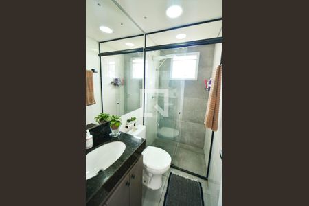 Apartamento à venda com 74m², 3 quartos e 3 vagasBanheiro da Suíte