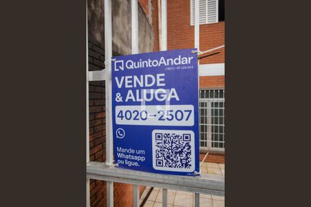 Casa à venda com 174m², 3 quartos e 3 vagas Casa à venda com 174m², 3 quartos e 3 vagasFachada - placa instalada