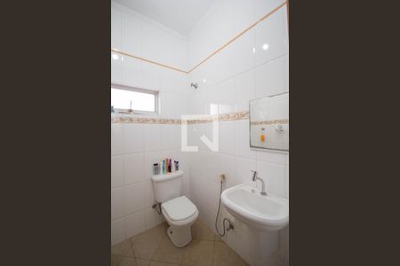 Casa à venda com 174m², 3 quartos e 3 vagas Casa à venda com 174m², 3 quartos e 3 vagasBanheiro 2