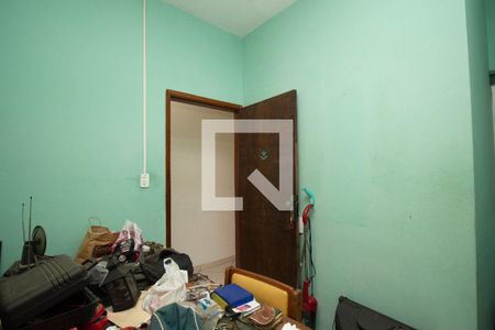 Casa à venda com 174m², 3 quartos e 3 vagas Casa à venda com 174m², 3 quartos e 3 vagasQuarto 2