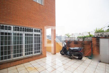 Casa à venda com 174m², 3 quartos e 3 vagas Casa à venda com 174m², 3 quartos e 3 vagasGaragem